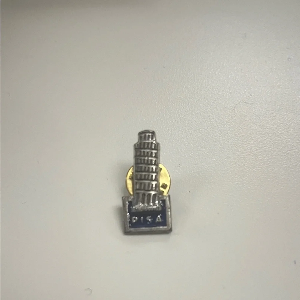 Made in Italy 🇮🇹 leaning tower of Pisa travel souvenir Pin silver tone
